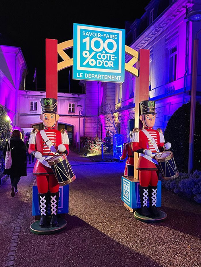 Arche d'entrée Marché de Noël